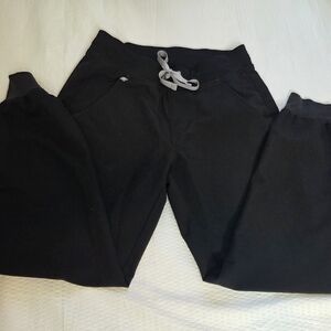 FIGS Technical Collection XSP Petite Pants in Black